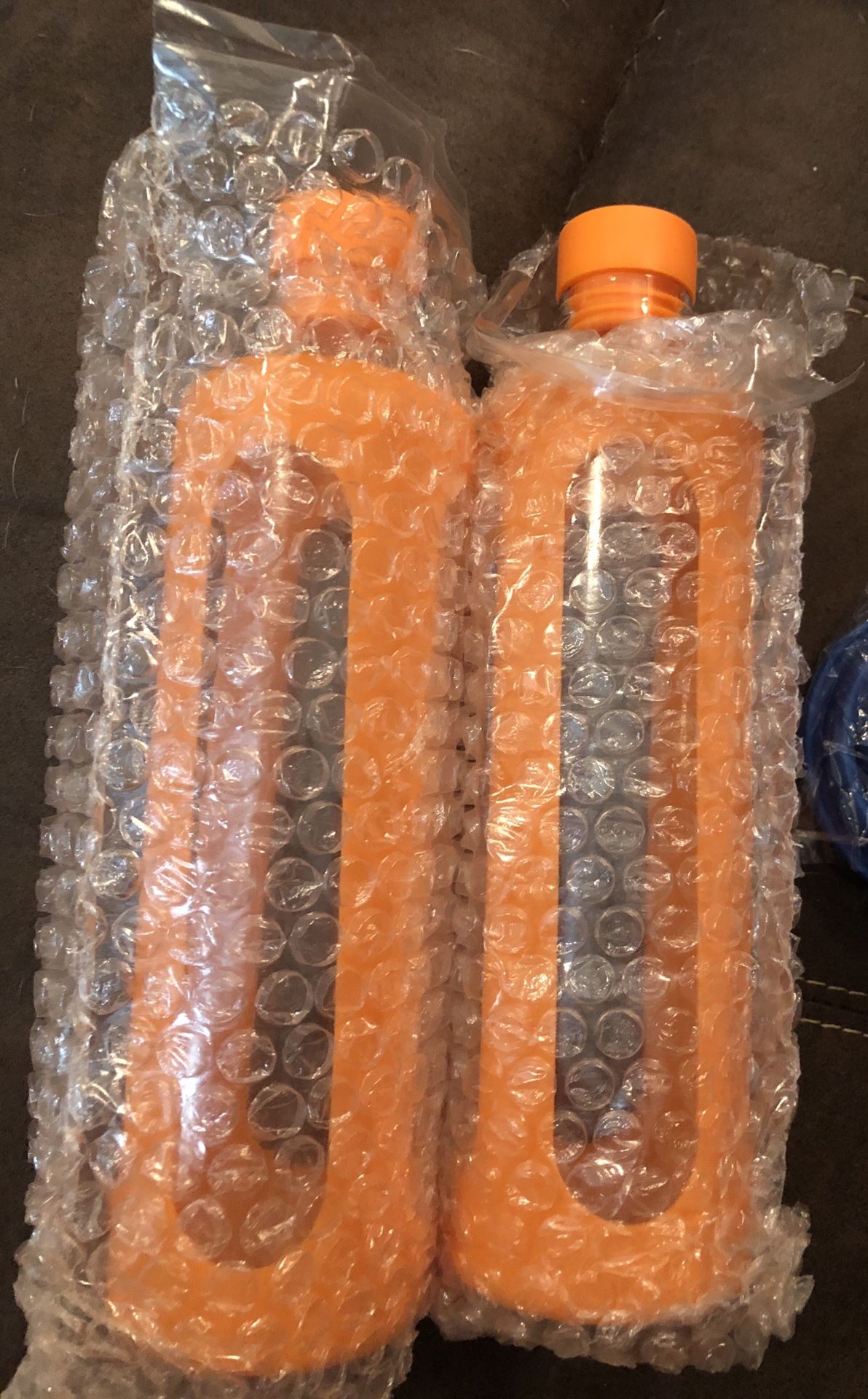 Teavana Iced Tea Bottle Set 2 Borosilicate Glass Bottles Silicone Funnel NEW IN BOX