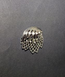 Beautiful Vintage Silver Brooch Pin. Thumbnail