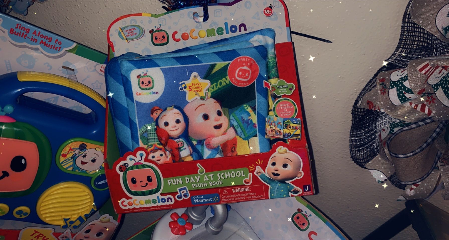 Cocomelon set includes house book singing microphone bathtub and toys