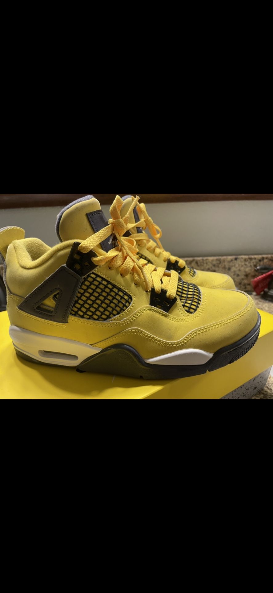 Jordan 4 Size 5.5
