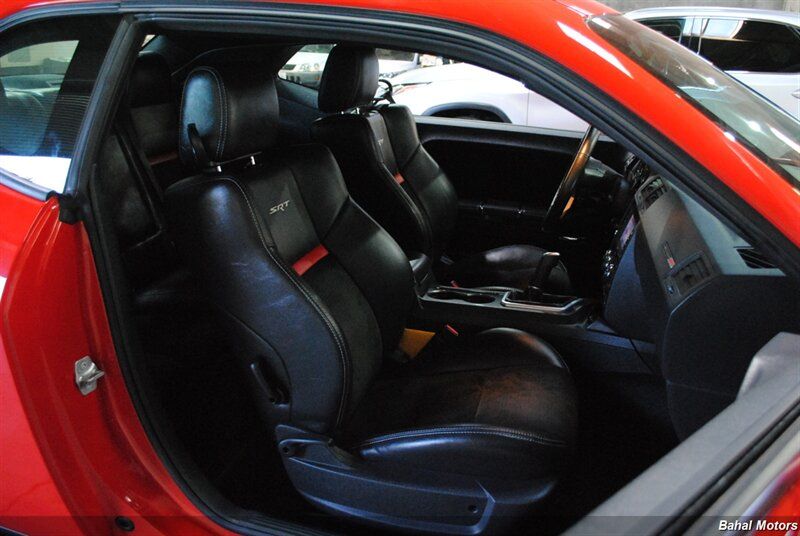 2010 Dodge Challenger SRT8