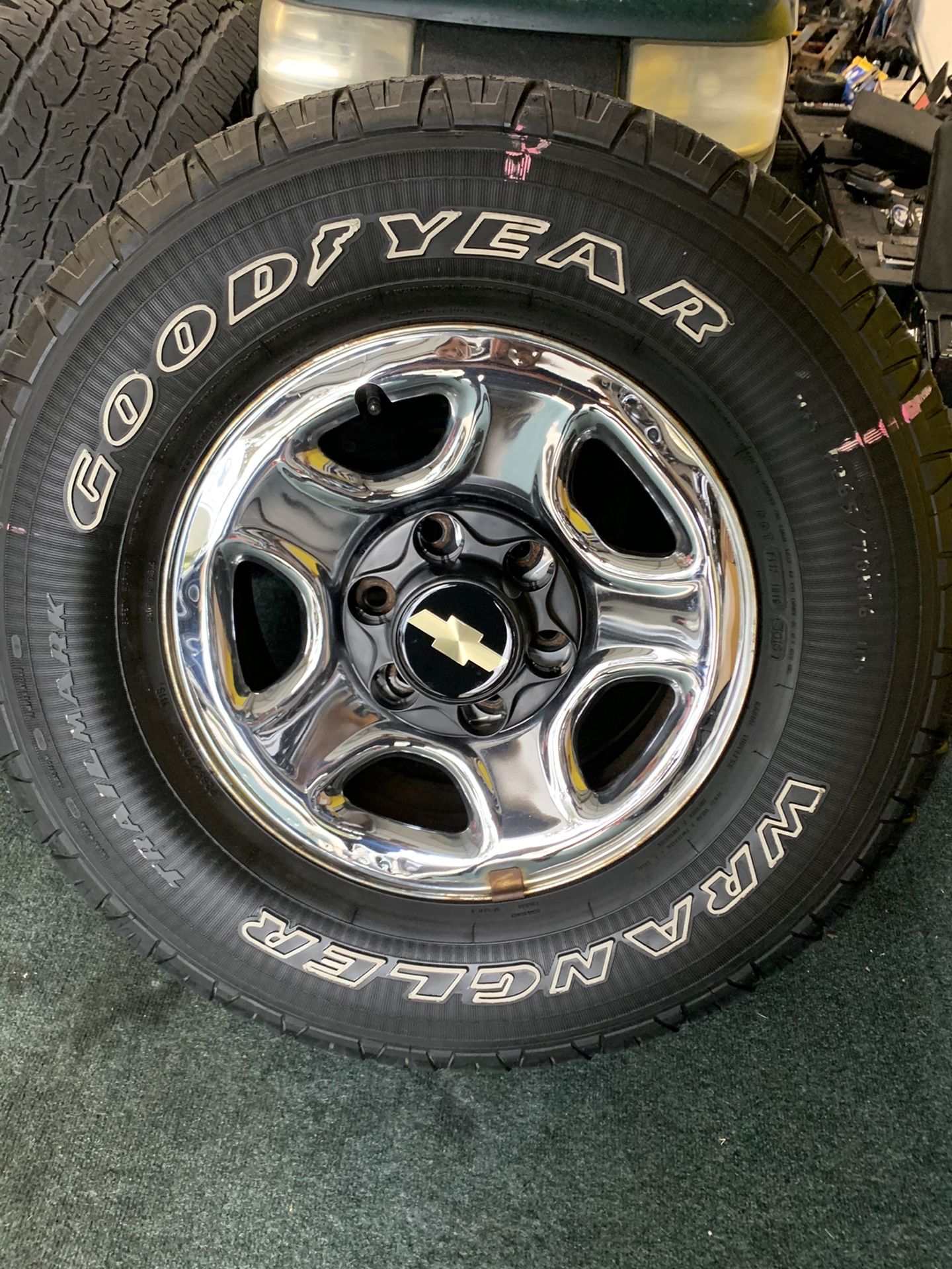 6 Lug Chevy Wheels Tires And Caps