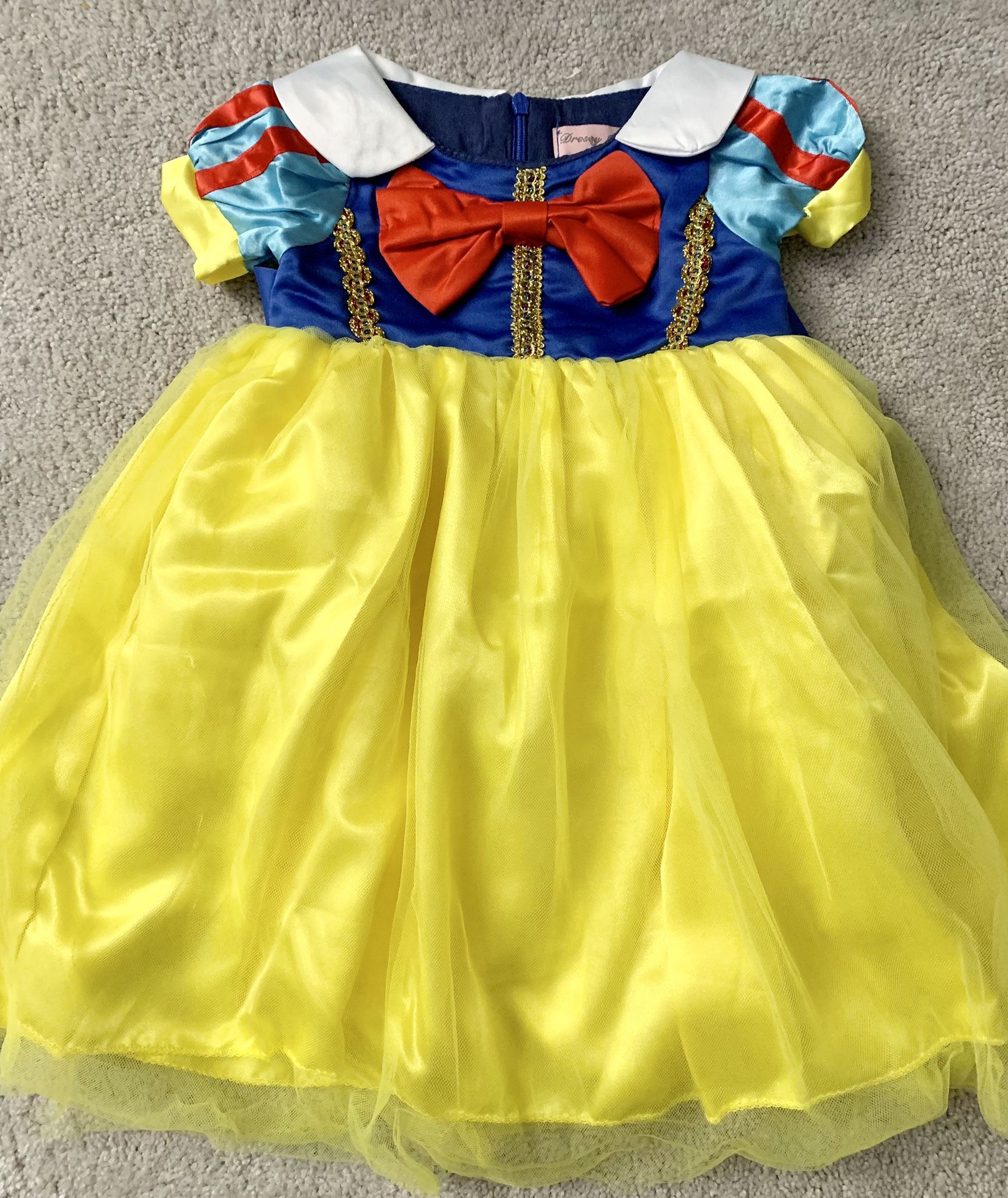 Snow White Costume