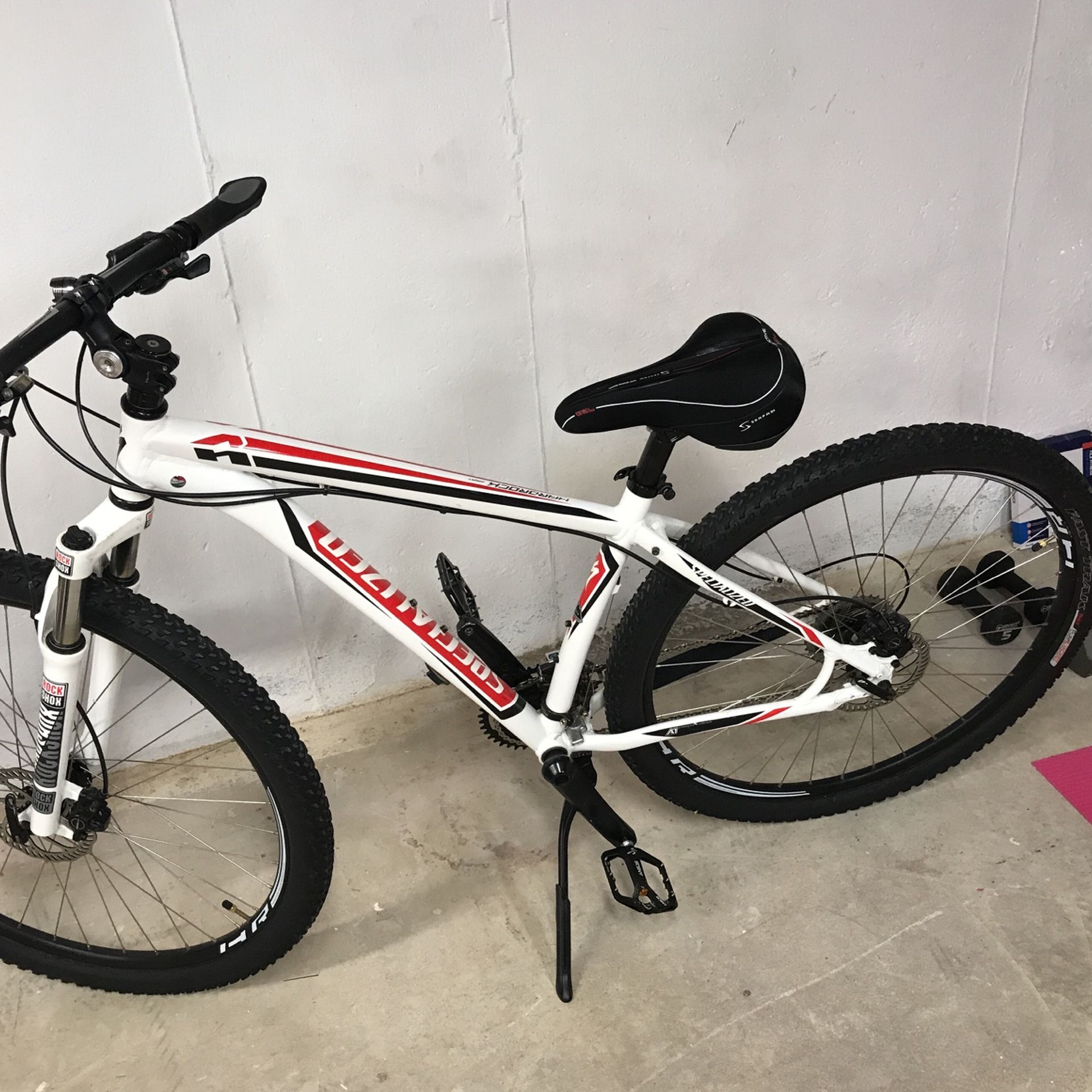Bike - Specialized - HARDROCK sport -29 Er -
