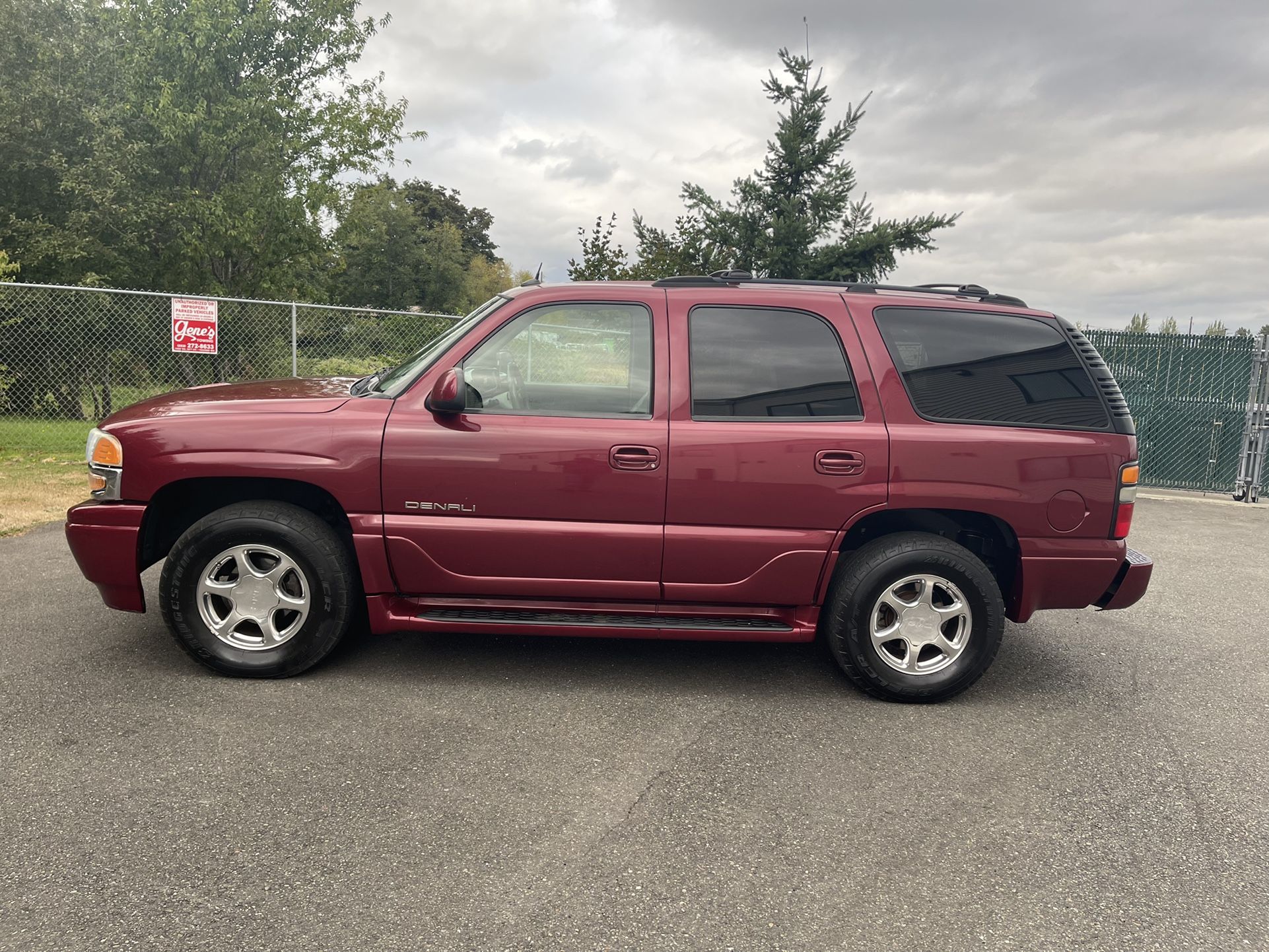 2005 GMC Yukon Denali