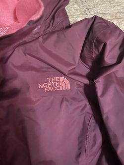 The North Face wind Breaker Jacket For Women’s  Thumbnail