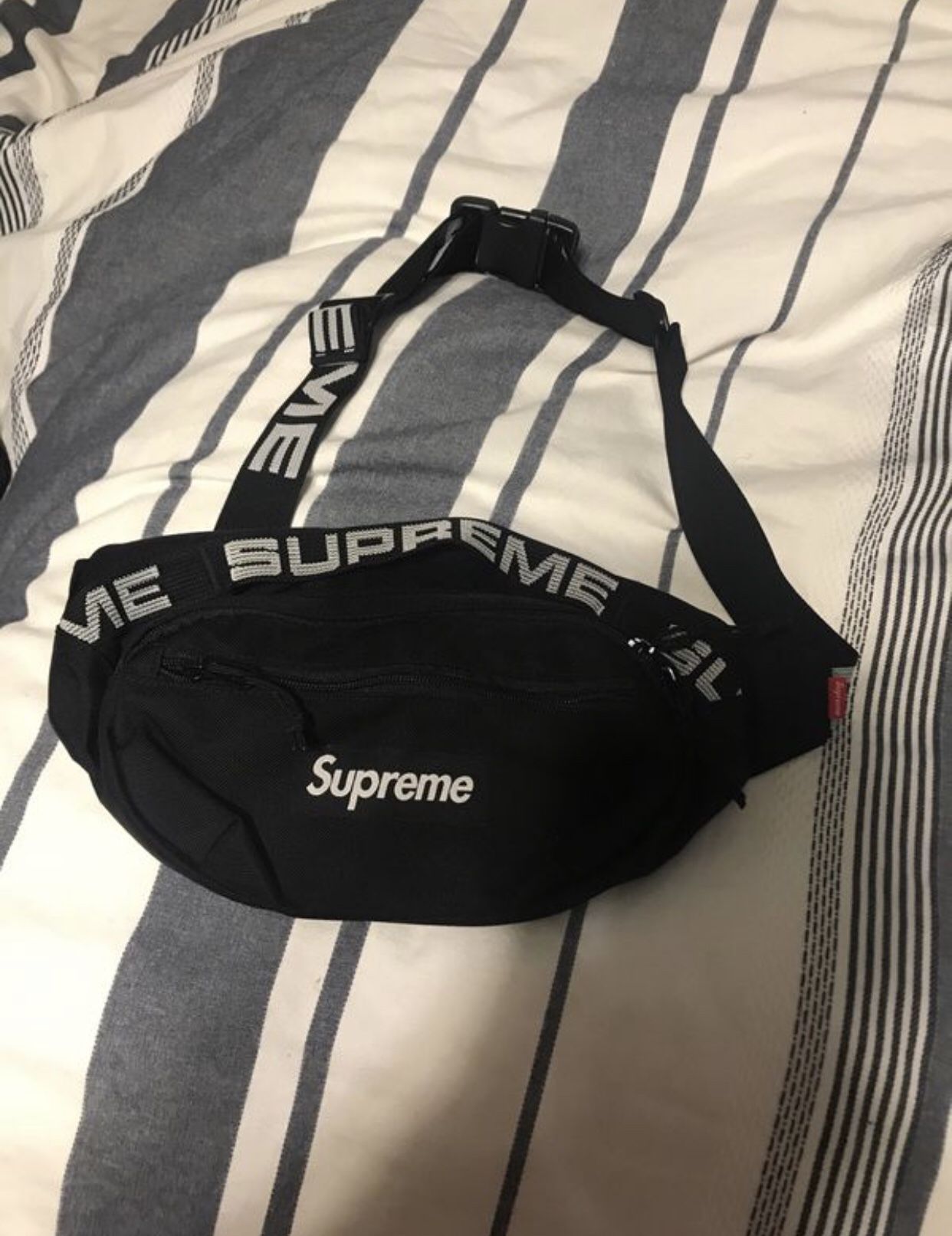 Supreme black fanny pack