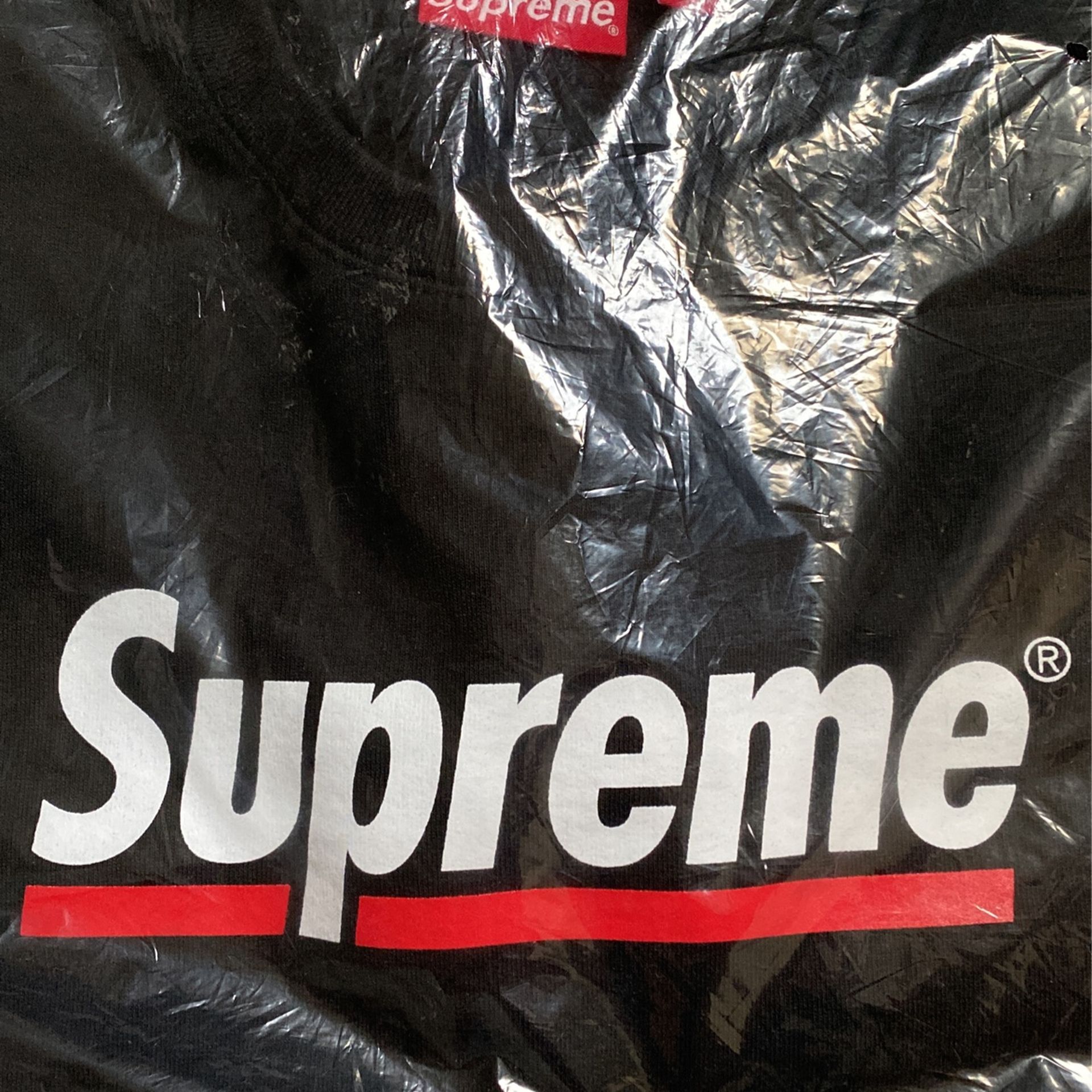 DEADSTOCK Medium Supreme Underline Crewneck Black