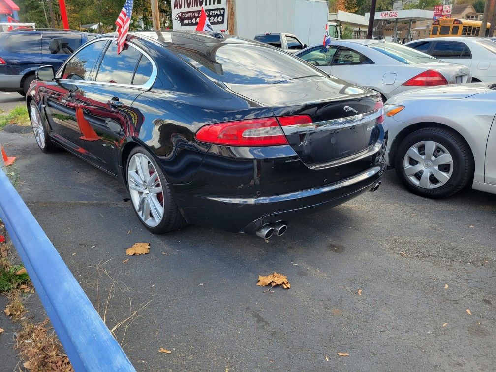 2010 Jaguar XF
