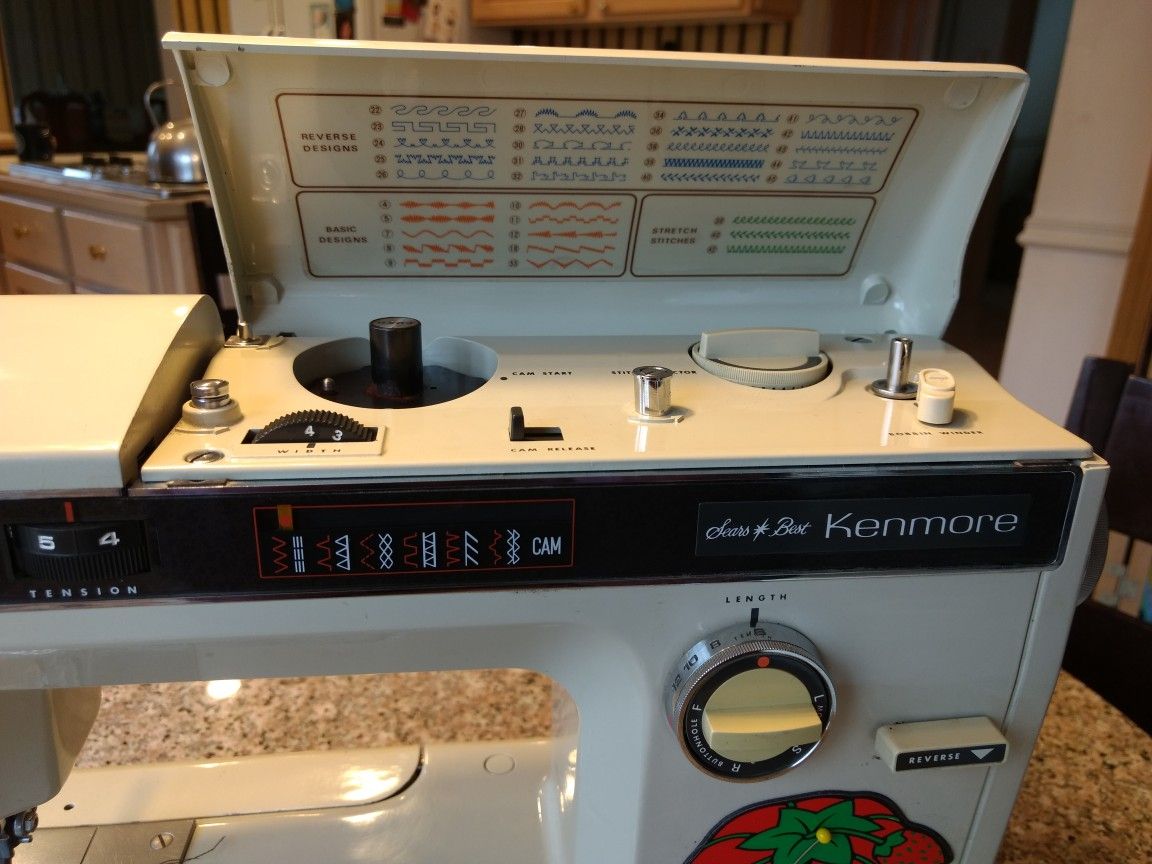 Sears Kenmore 1914 Sewing Machine for Sale in Puyallup, WA OfferUp