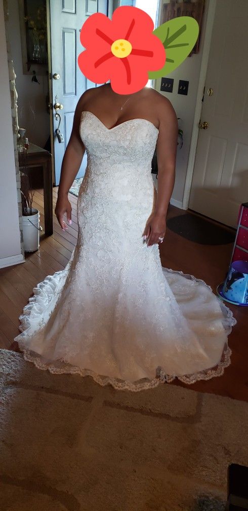 Ivory Mermaid Wedding Dress