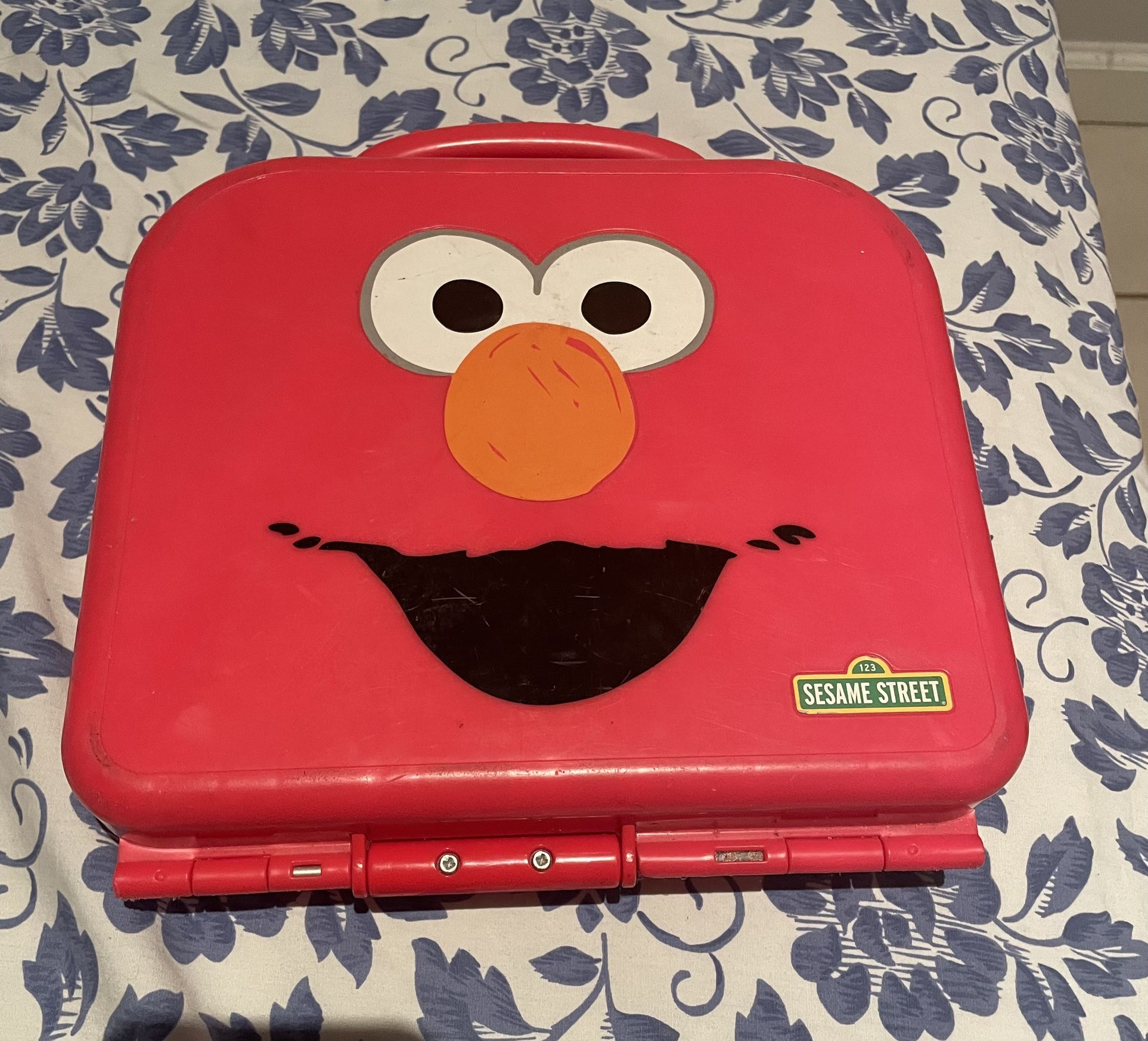 Elmo ABC Letters