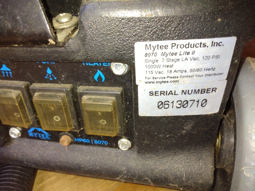 Mytee Lite 8070 4 Gallon Heated Carpet Extractor