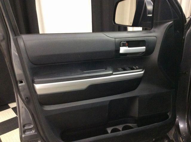 2016 Toyota Tundra 4WD Truck