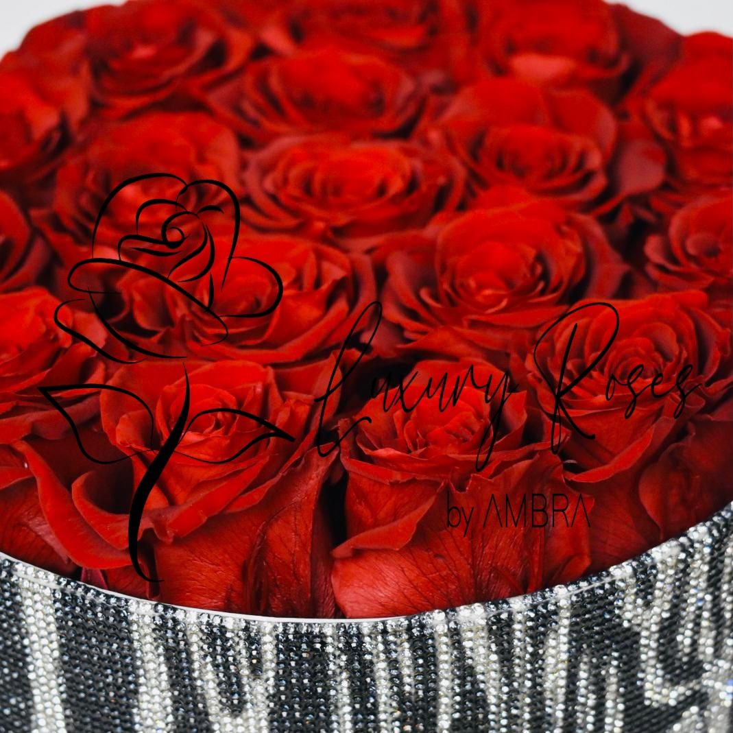 Red preserved roses Rhinestones Animal Print Leopard Zebra Rhinestones Eternal Box Roses Real Preserved Flowers Lasting Bouquet Bucket