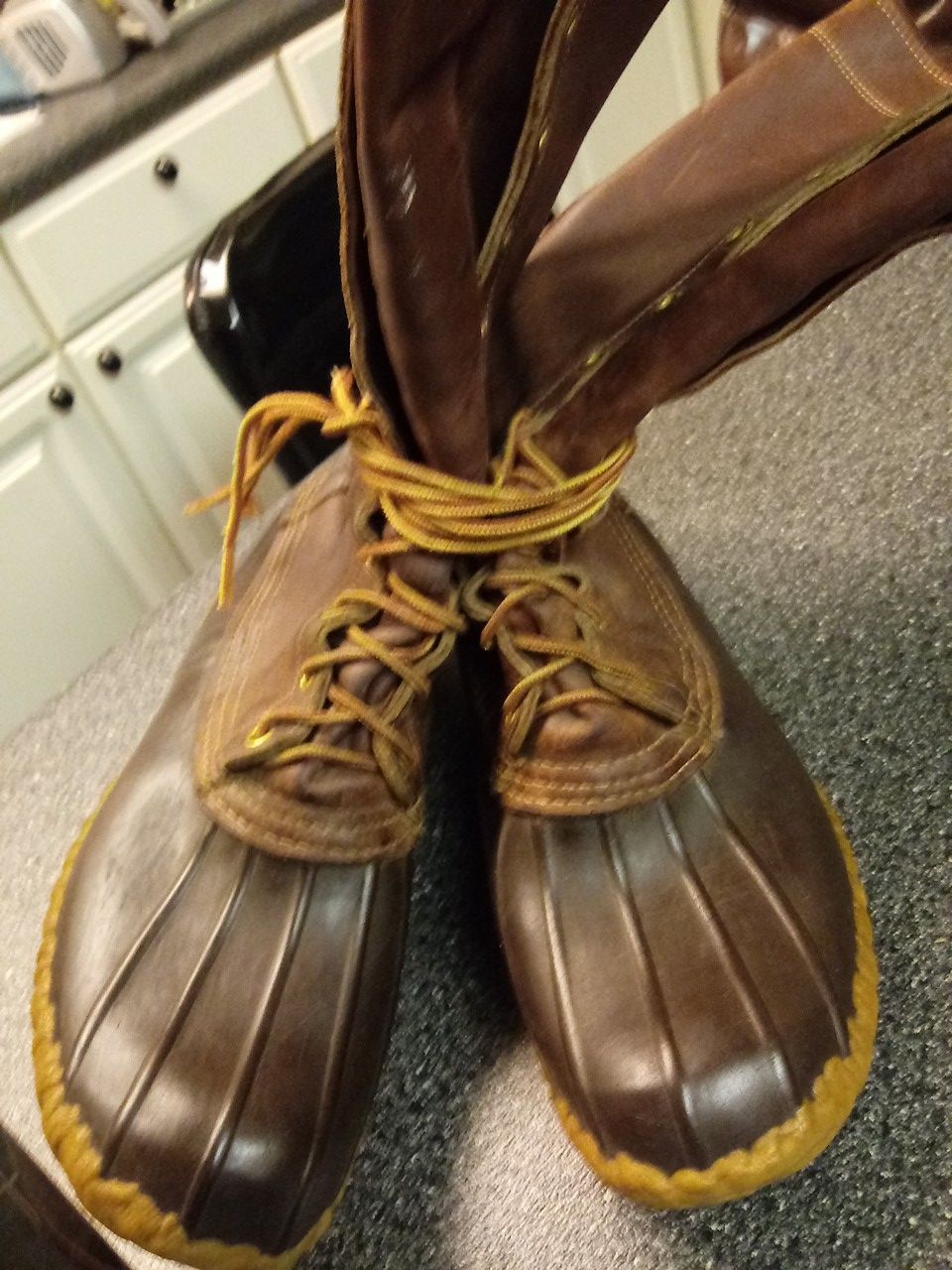 LL BEAN TALL SNAKE PROOF LEATHER HUNTING BOOTS SIZE 10 89.00