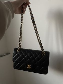 Small Chanel Classic Flap Handbag Thumbnail