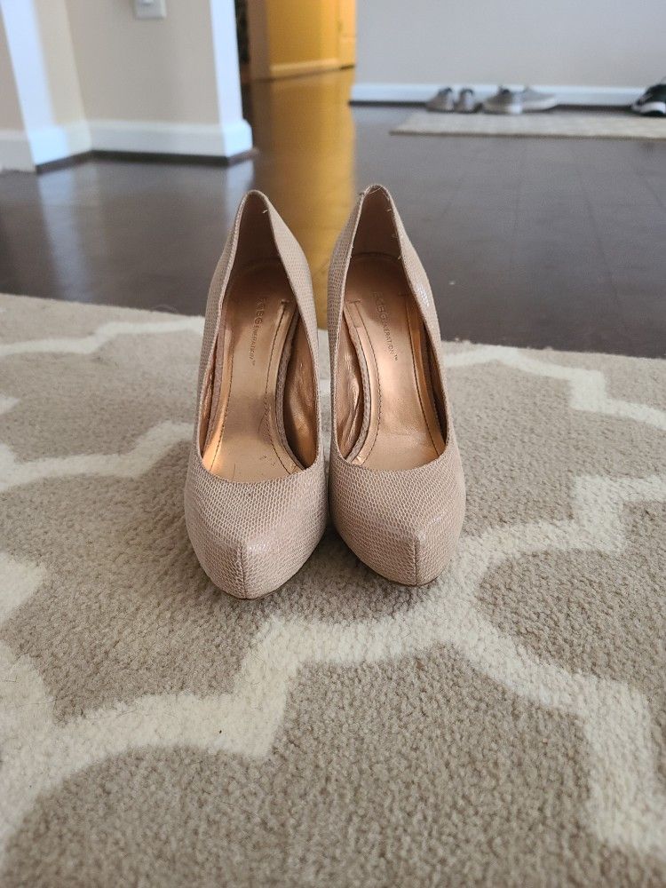 BCBG Heel