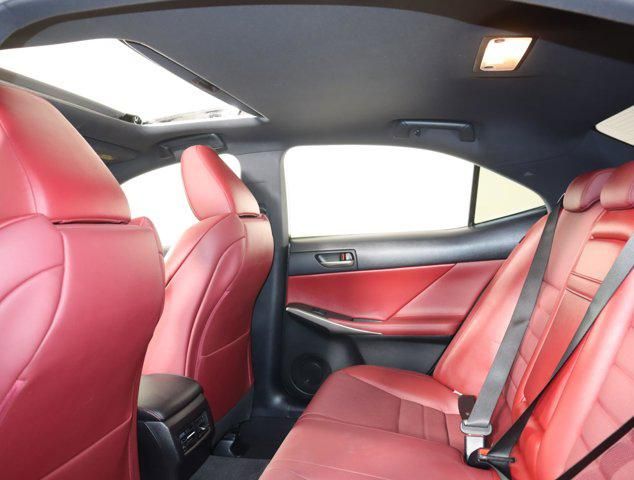 2017 Lexus IS