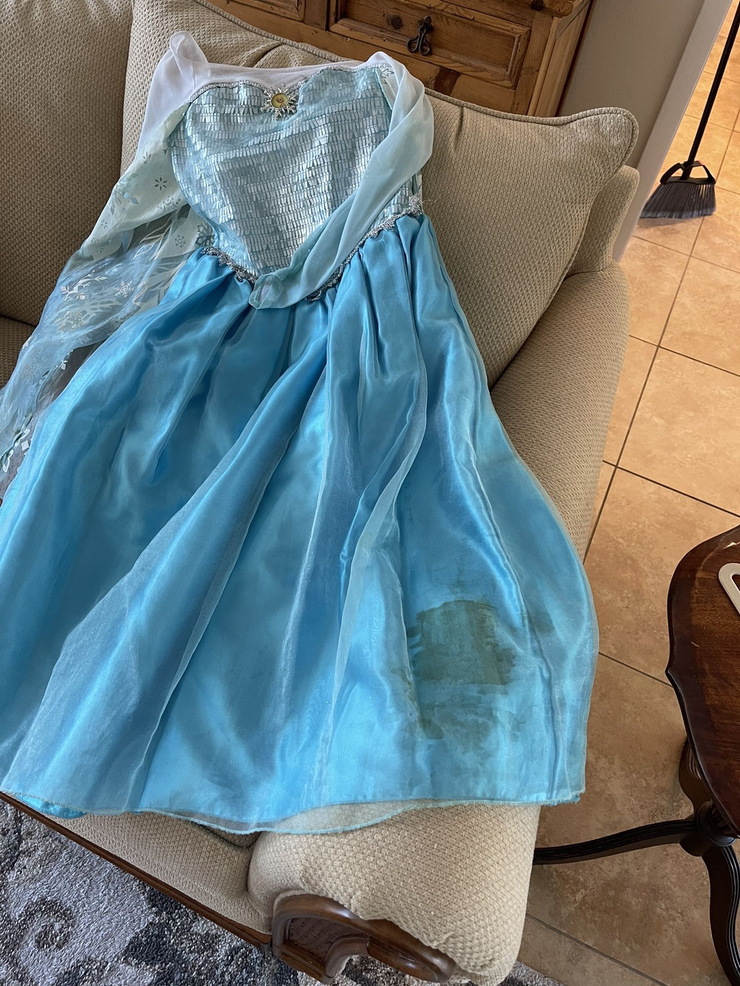 Disney Princess Frozen Elsa Dress