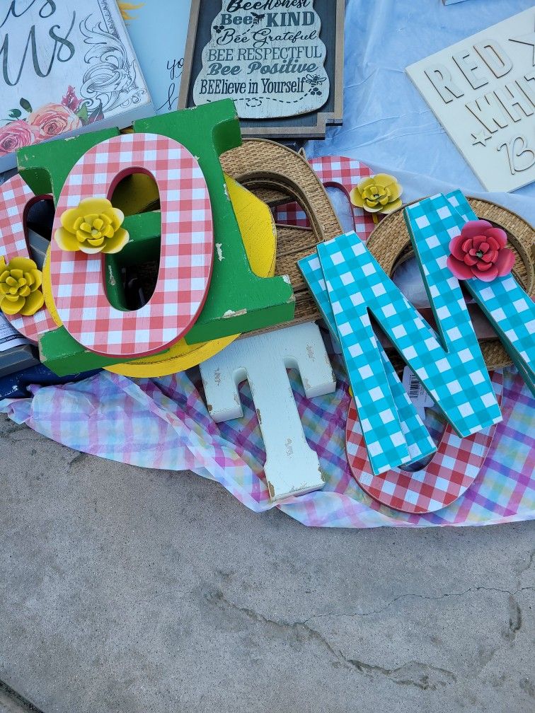 Decor Letters