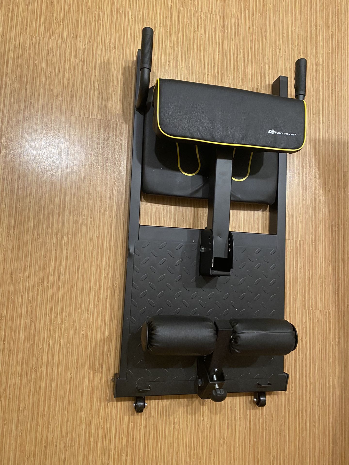 8 In 1 Squat Machine