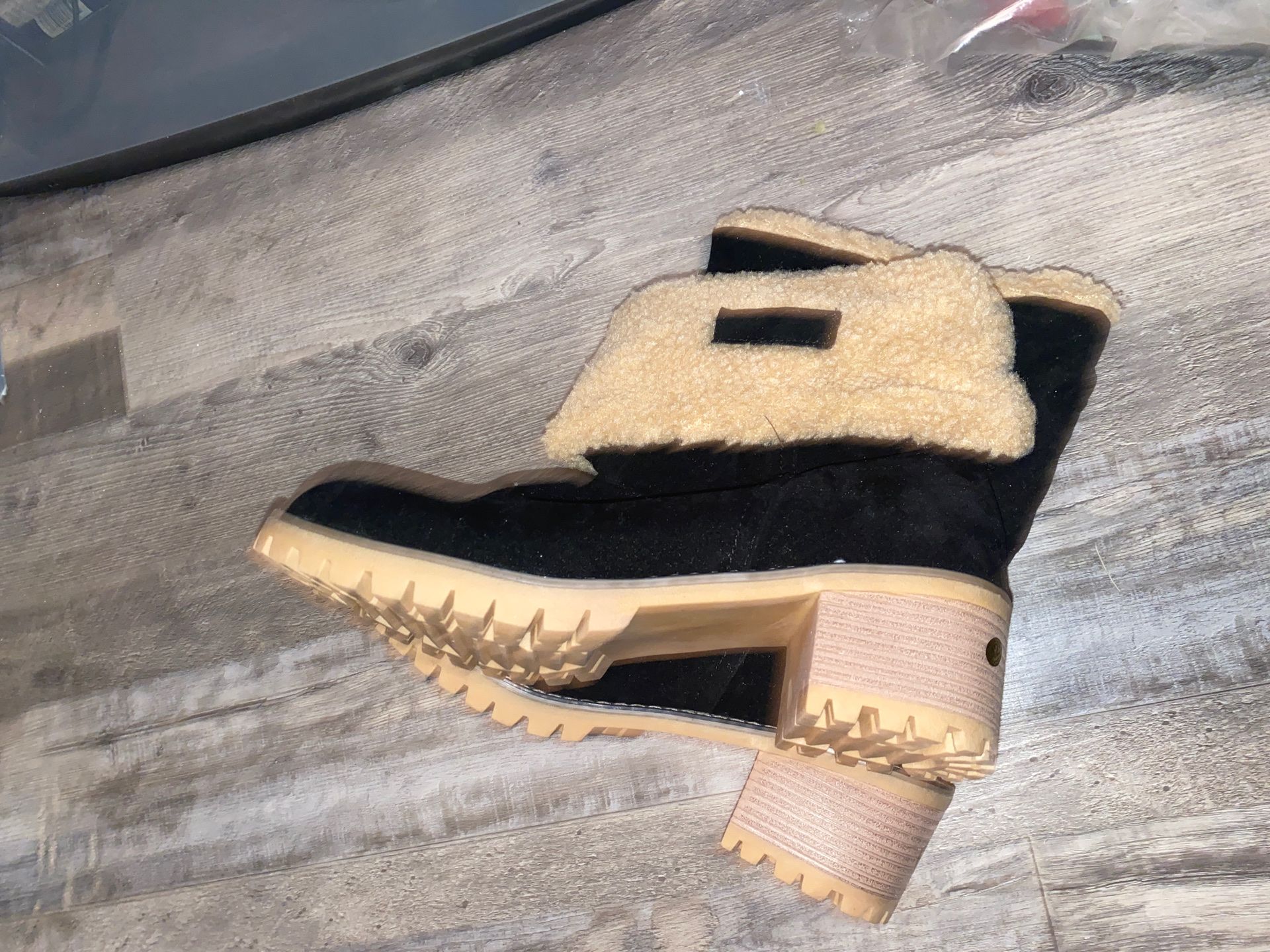Womens Winter Snow Boots Round Toe Suede Chunky mid Heel Faux Fur Warm Ankle Booties