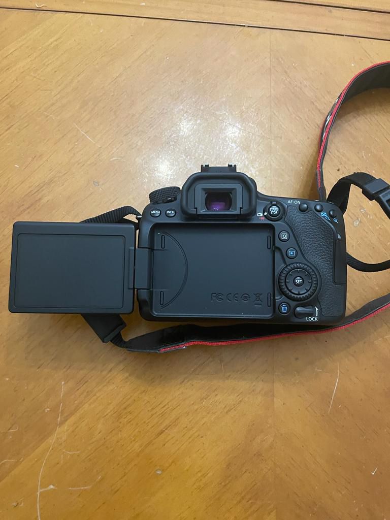 Canon EOS 80D DSLR Camera & Lenses EF 75-300mm, EFS 18-135mm