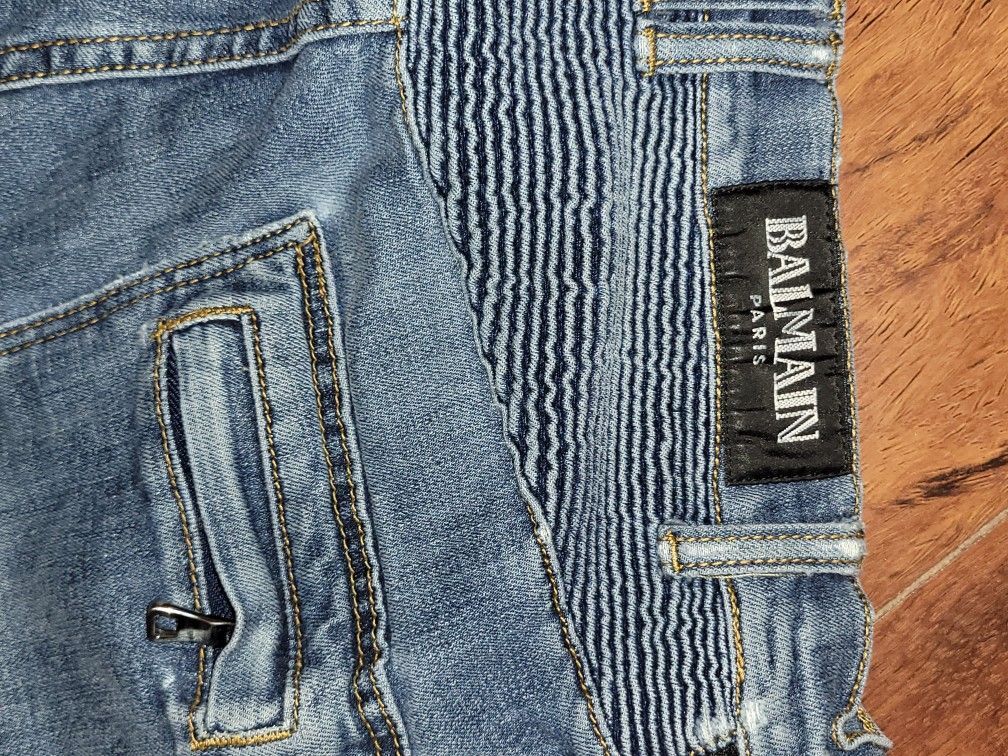 Balmain Jean's Size 34