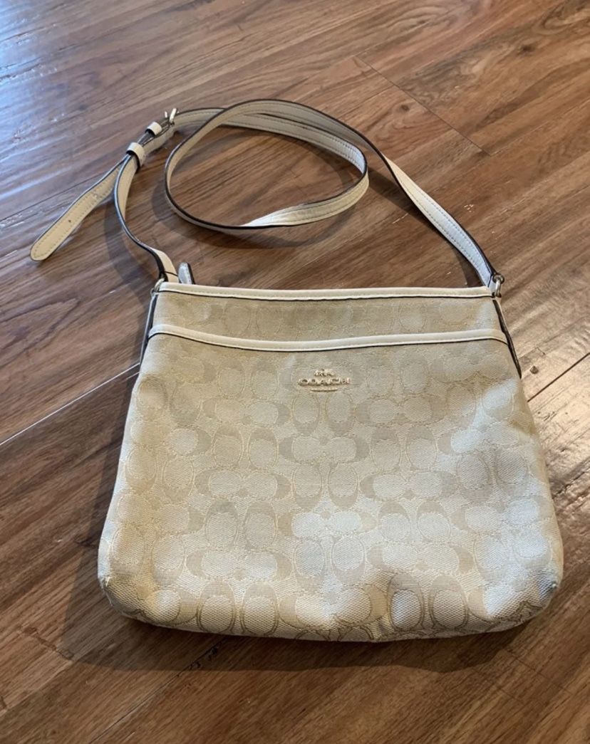 Coach crossbody purse