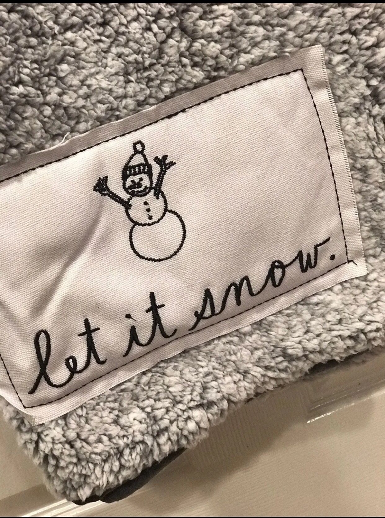 Rae Dunn let it snow throw blanket