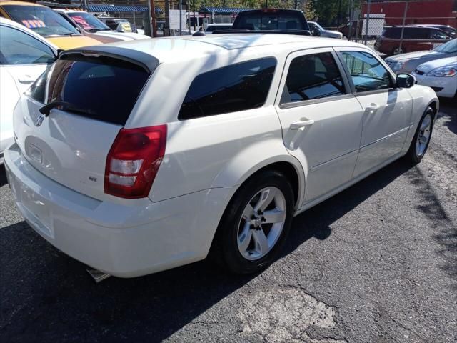 2005 Dodge Magnum