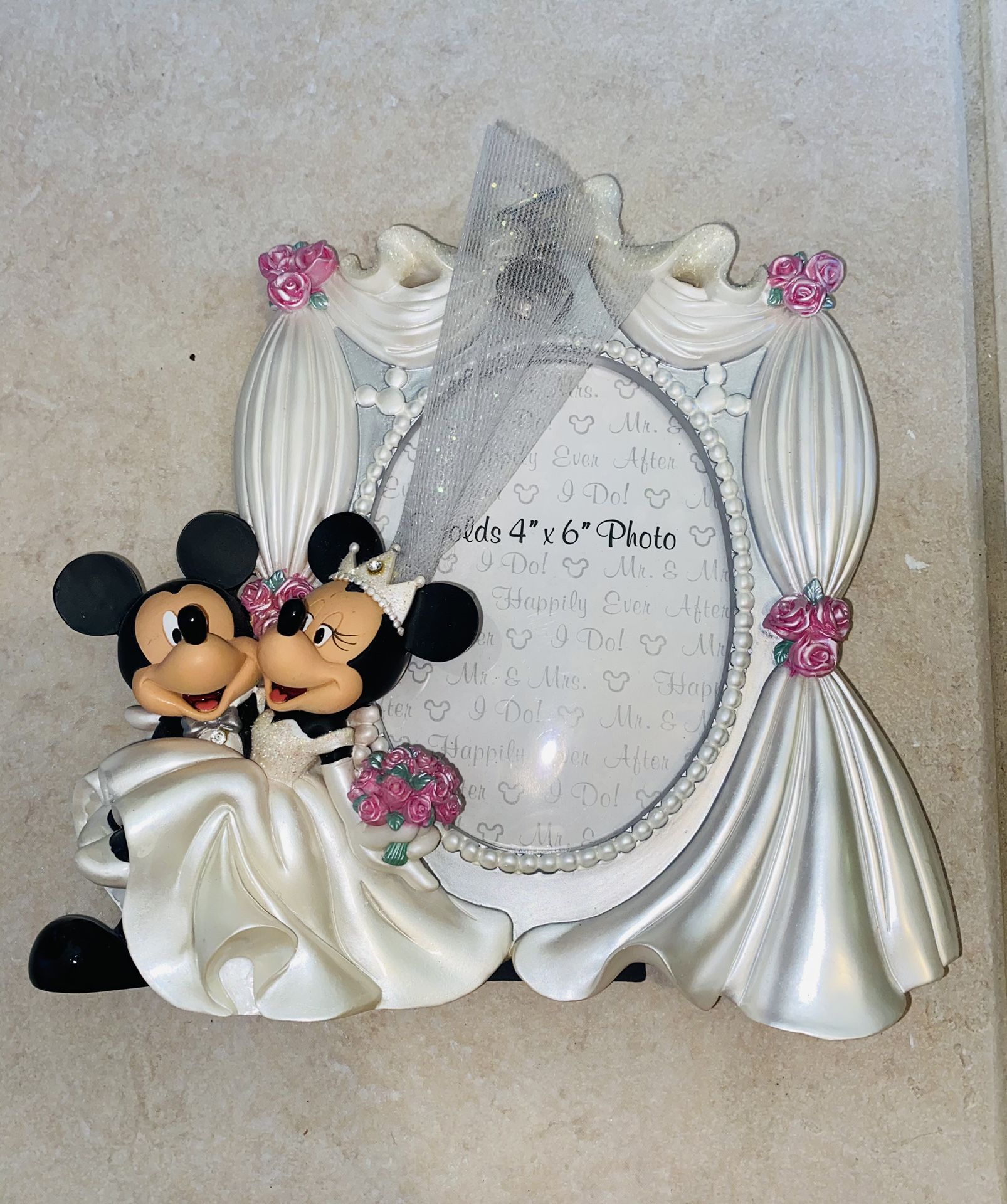 Disney Parks Exclusive Mickey Minnie Wedding Frame 3D 4" x 6