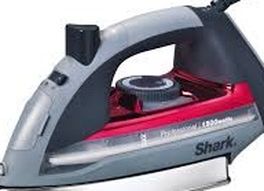 Shark Steam Iron Red