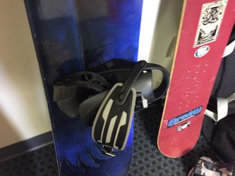 Snowboards bindings and bag Thumbnail
