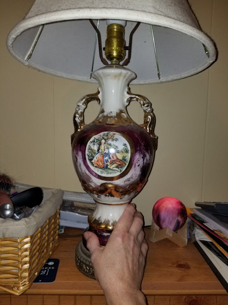 1950's Gilt "Courting Couple" Table Lamp