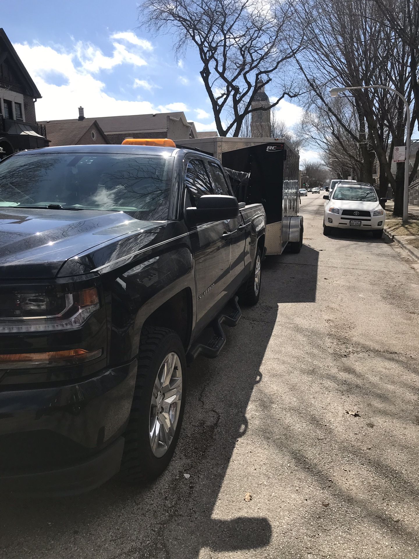 rc trailer 7x16 enclosed trailer 2016 purchased brand new , clean title and currently registered /plated well over $6k new