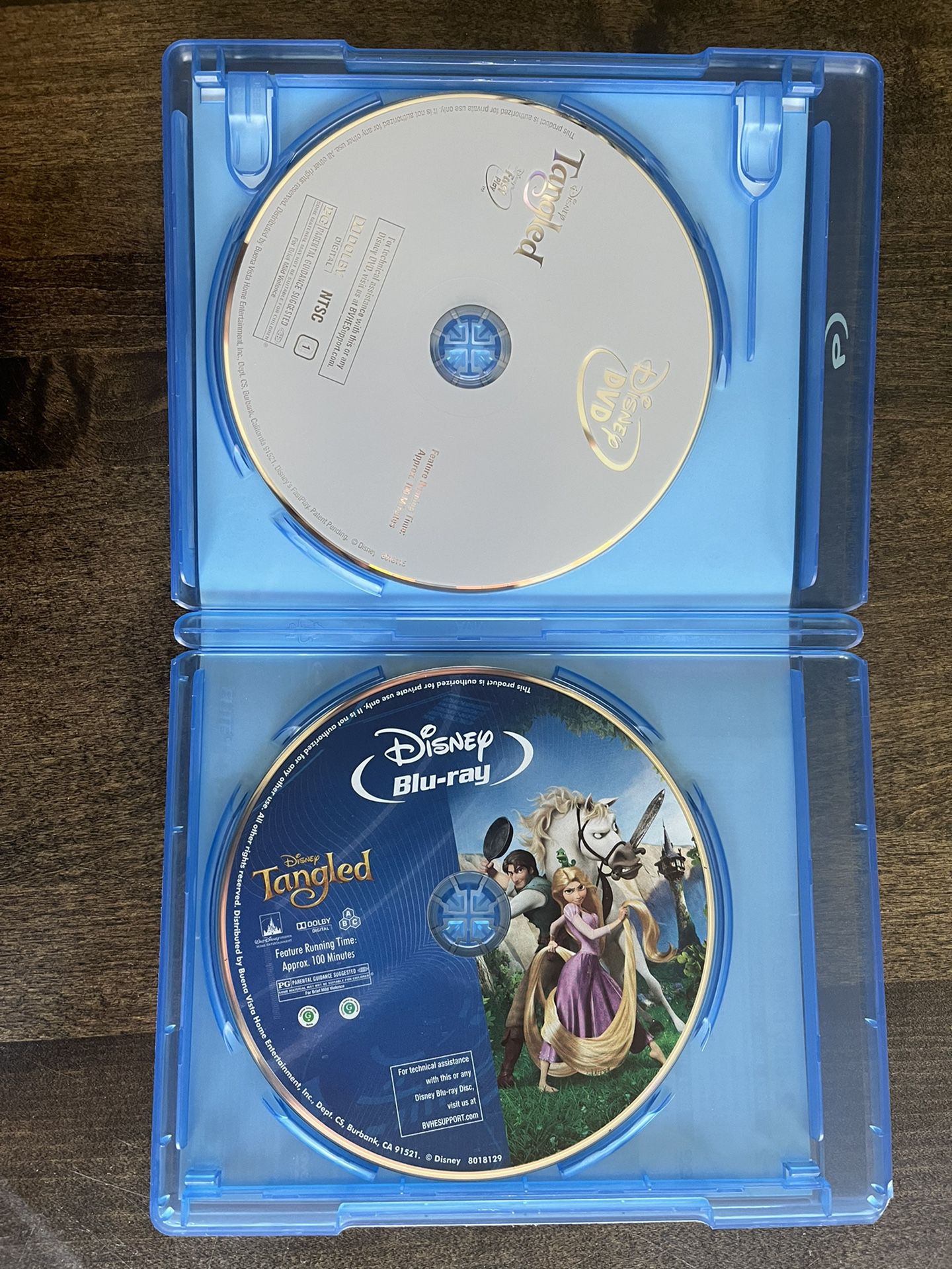 Disney Tangled BLU-RAY + DVD
