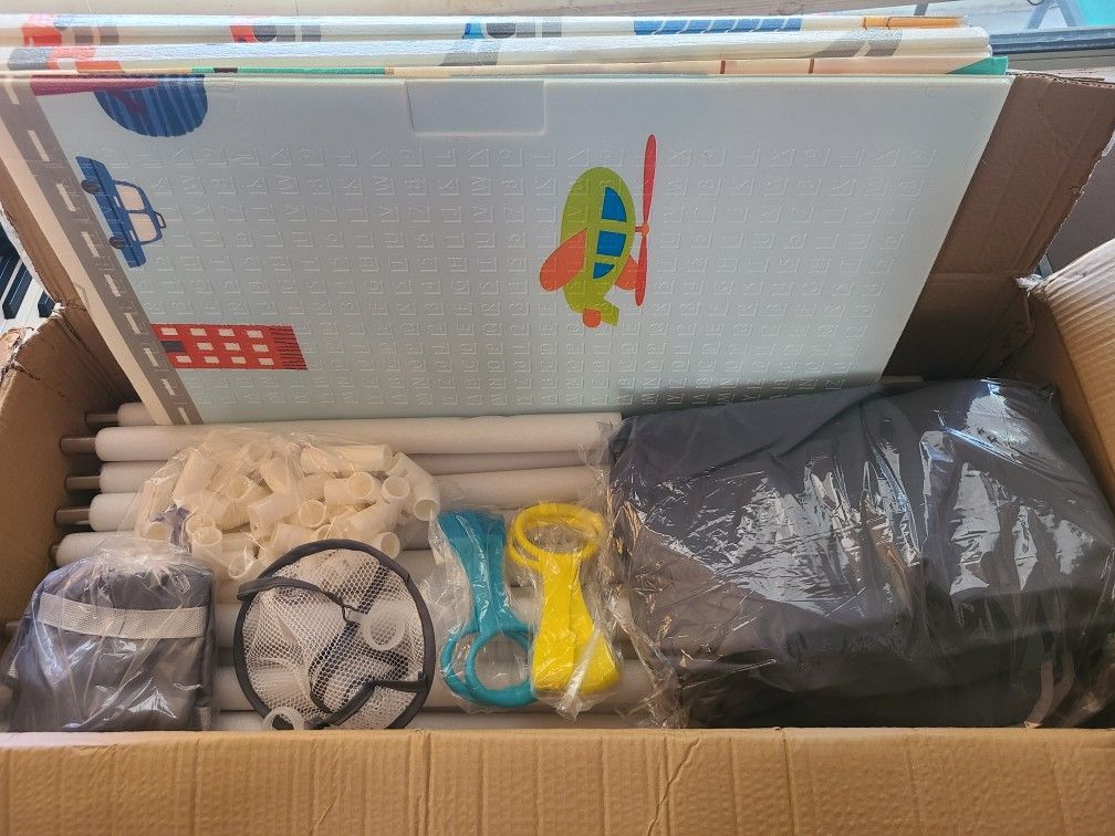 Large Playpen With Mat