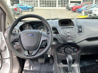 2018 Ford Fiesta Thumbnail