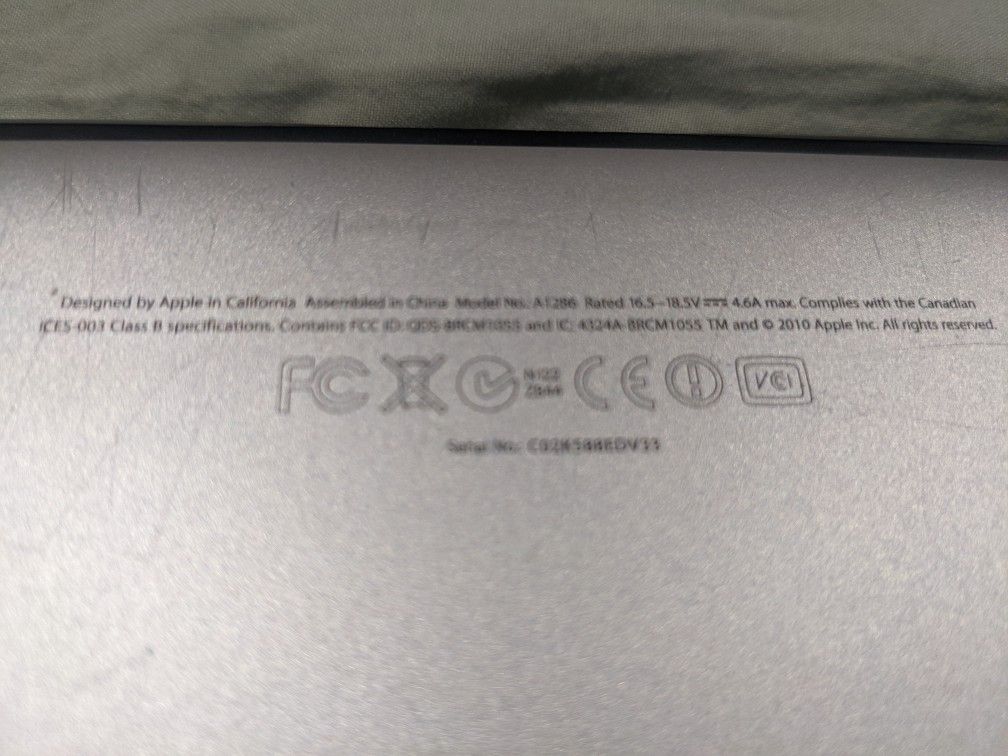 FOR PARTS MacBook Pro 15" 2012