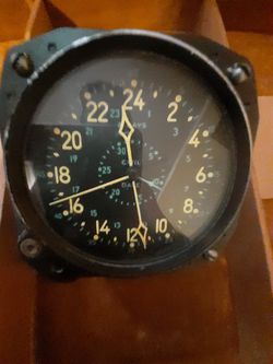 WWII Civil Date 24 Hour NAVAL Aircraft Cockpit Clock 8 DayCALENDAR CLOCK WORKS PERFECTLY  Thumbnail