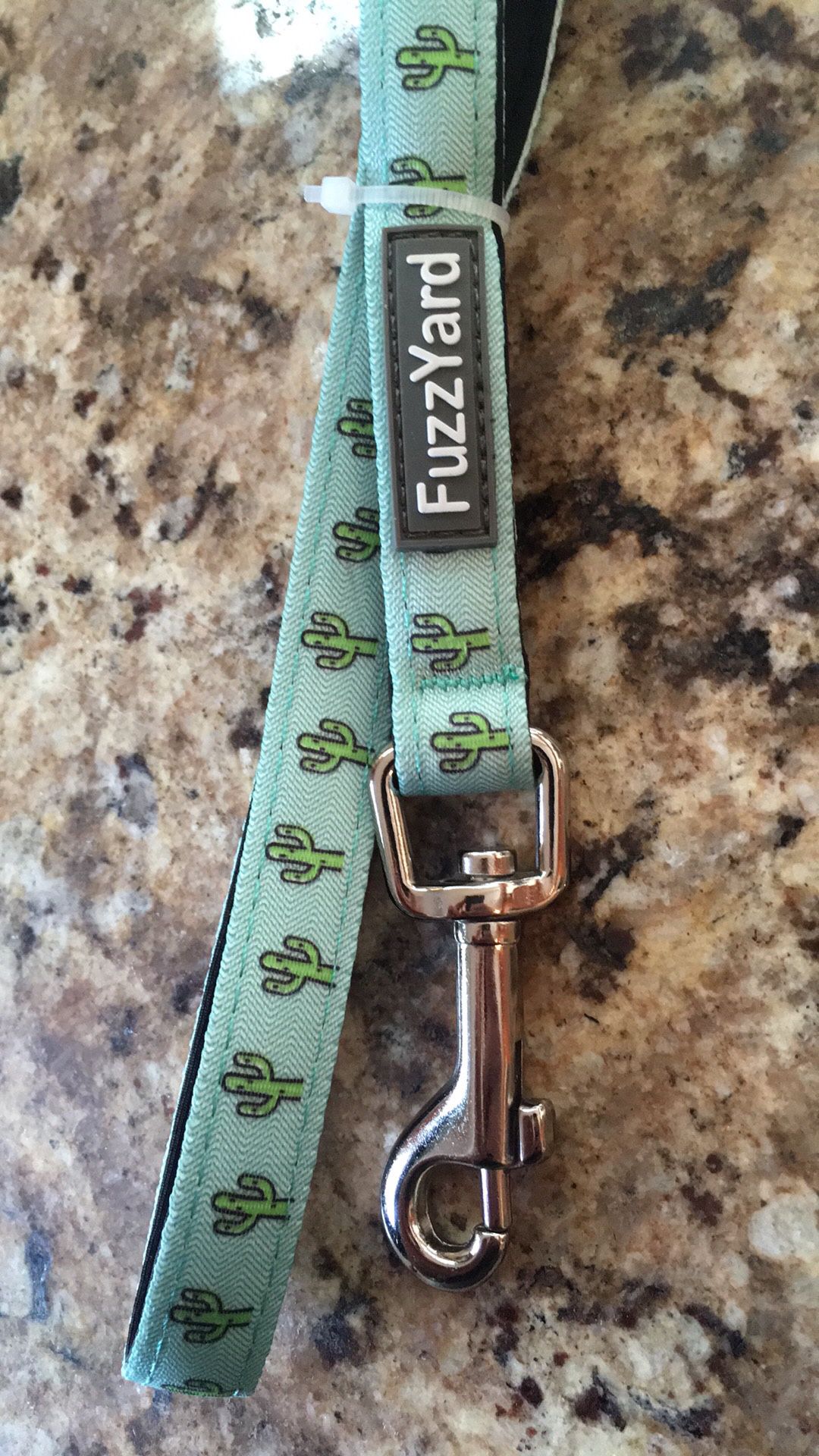 Brand new dog leash and collar set blue with cactus