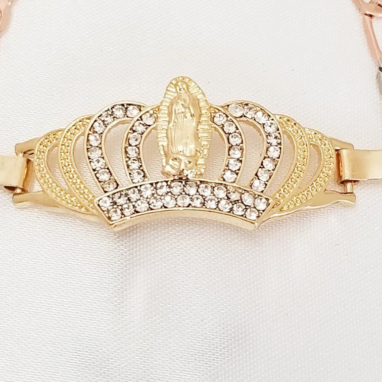 Guadalupe Crown Women's Bracelet. 18K Gold Plated.  New 