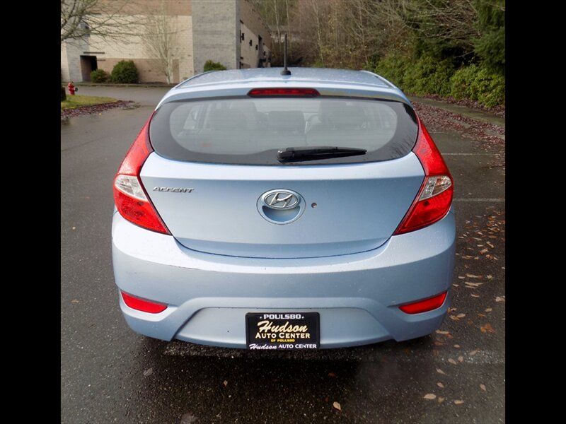 2012 Hyundai Accent GS