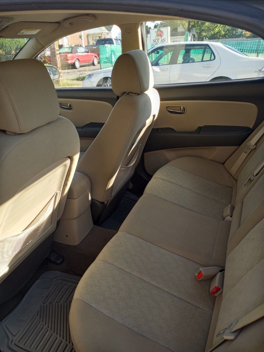 2010 Hyundai Elantra