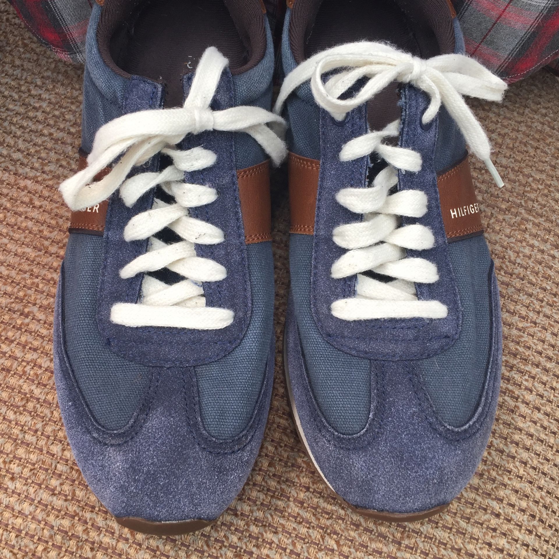 Men’s Tommy Hilfiger XXL Plaid Long Sleeve and Size 11 Shoes