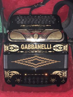 Accordion Gabbanelli GCF-Sol 34 Button Accordion W/Case Black/Gold |  