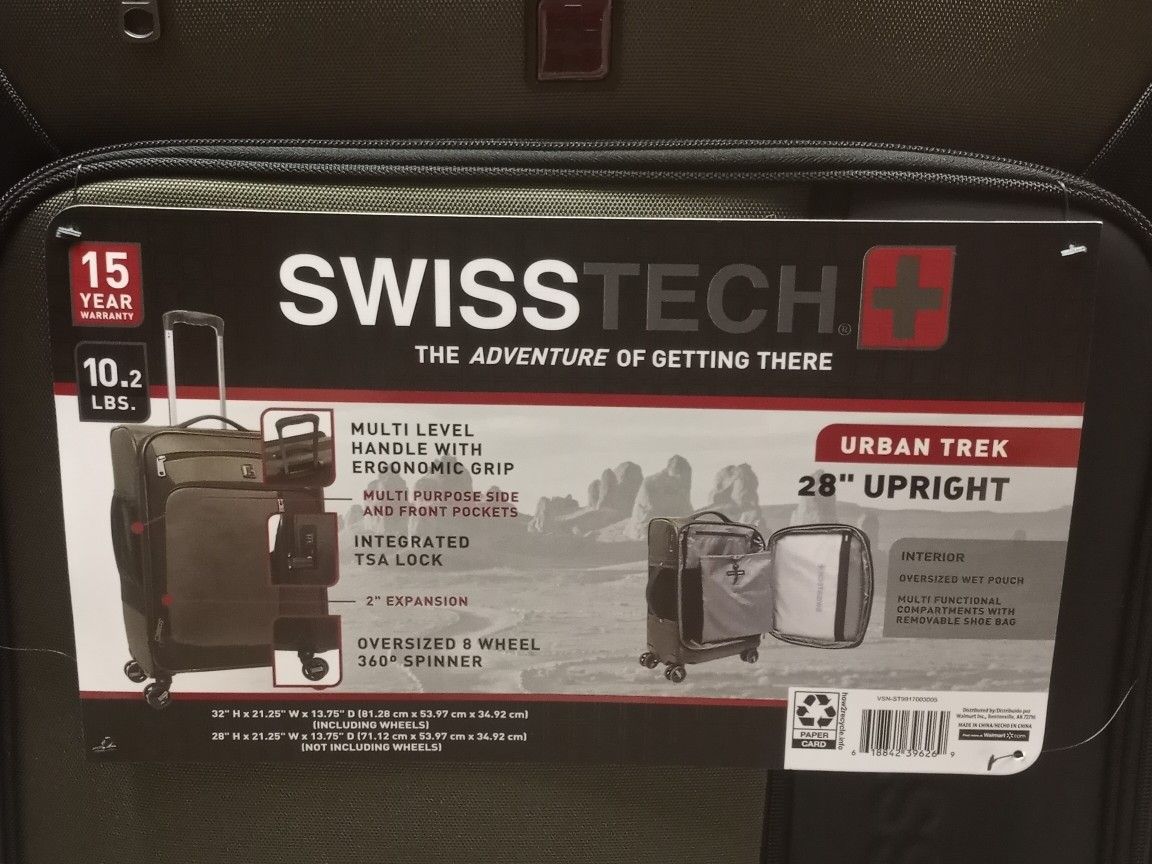 Luggage Perfect Xmas Gift For Anyone Going On A Trip! Brand New 95 Dollars