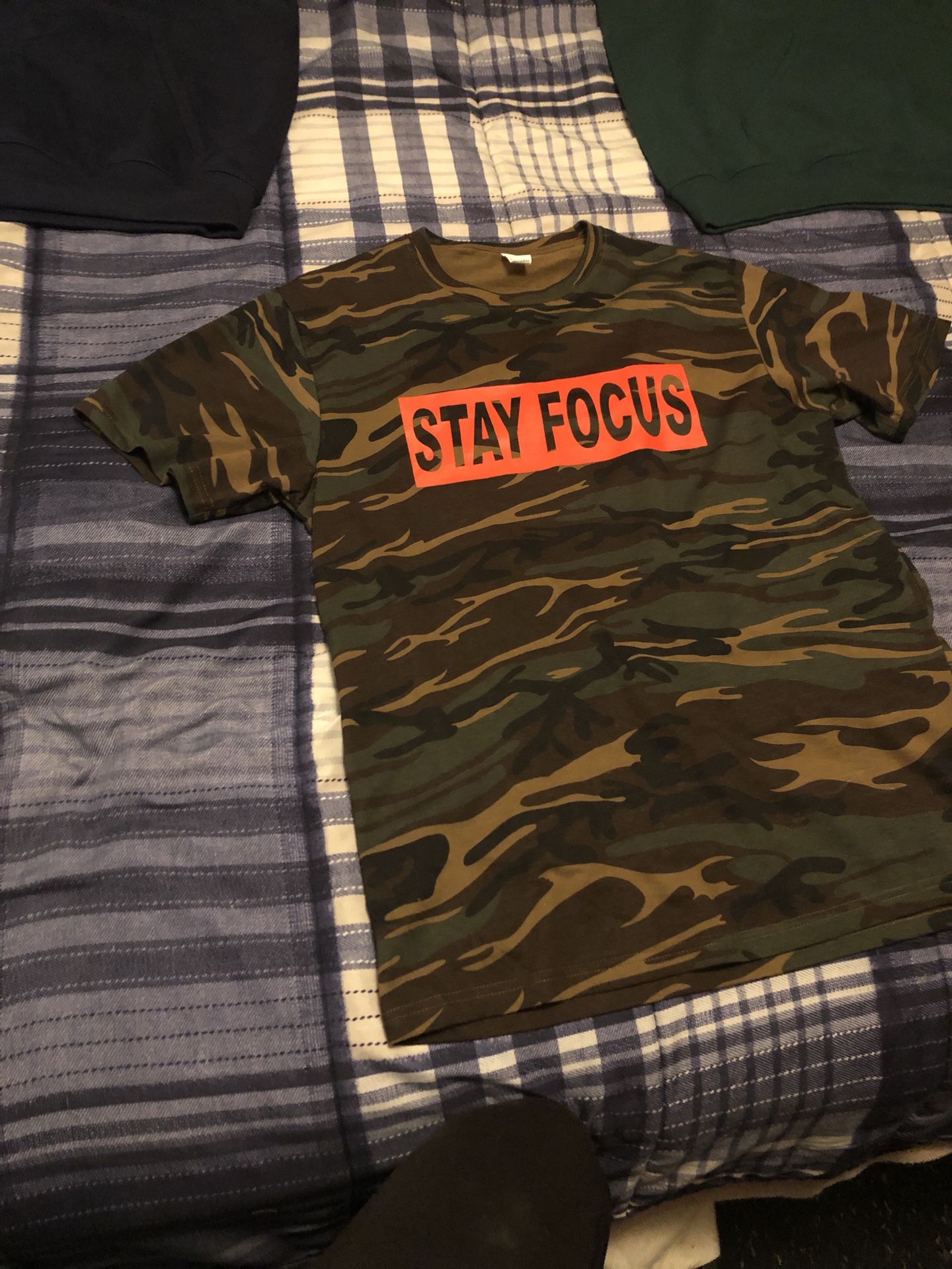 Stay focus camo shirt
